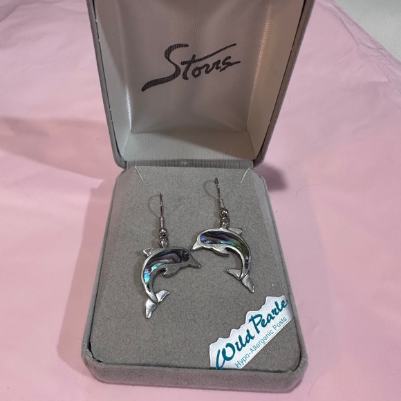 New In Box Leaping Silvertone Dolphin Dangle Earrings Wild Pearle Abalone - Picture 1 of 3